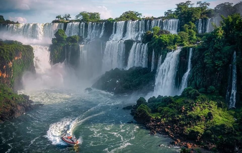 2-Day Iguazu Falls with Airfare from Buenos Aires