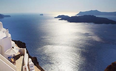Santorini Highlights Day Trip from Firostefani and Imerovigli