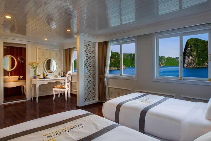 Signature cruise - bedroom