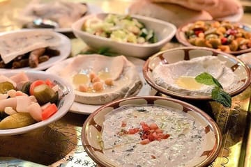 Private Lunch or Dinner at a Local Traditional Restaurant in Amman