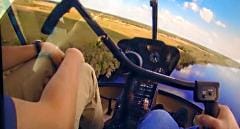 Robinson Helicopter Introductory Flight Lessons R44 Lesson + 2 Passengers - 30 minutes 4
