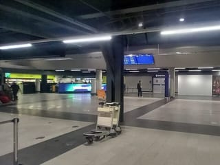 Keflavik International Airport Private Transfer To/From Reykjavik, photo 12