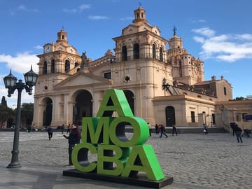Córdoba City Tour with Visit to Jesuitic Square