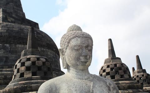 Borobudur Temple Day Tour from Semarang City