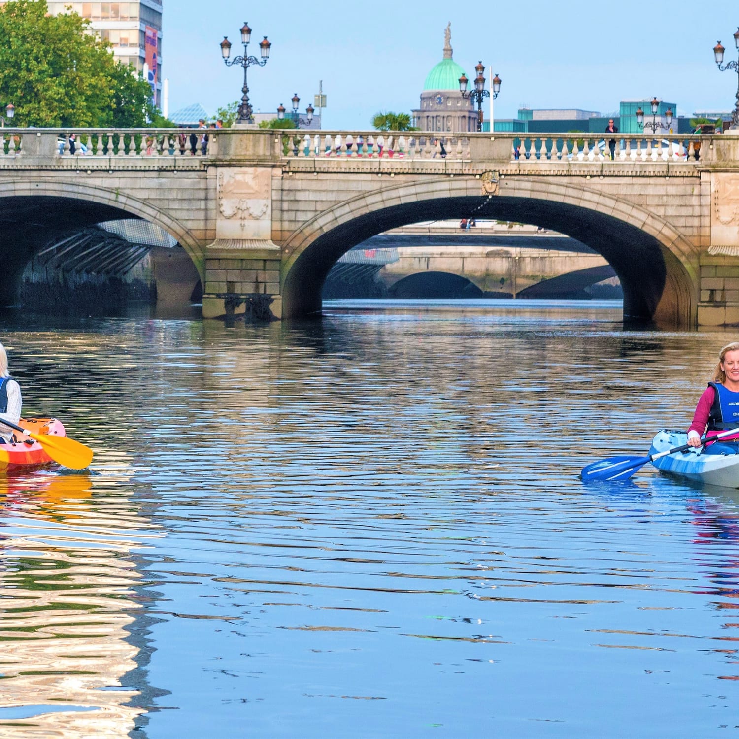 Kayaking under the bridges of Cork City. Guided.