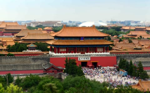 Beijing Private Tour: Tiananmen Square, Forbidden City, Mutianyu