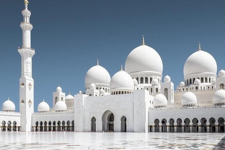 Full Day Abu Dhabi Guided Tour