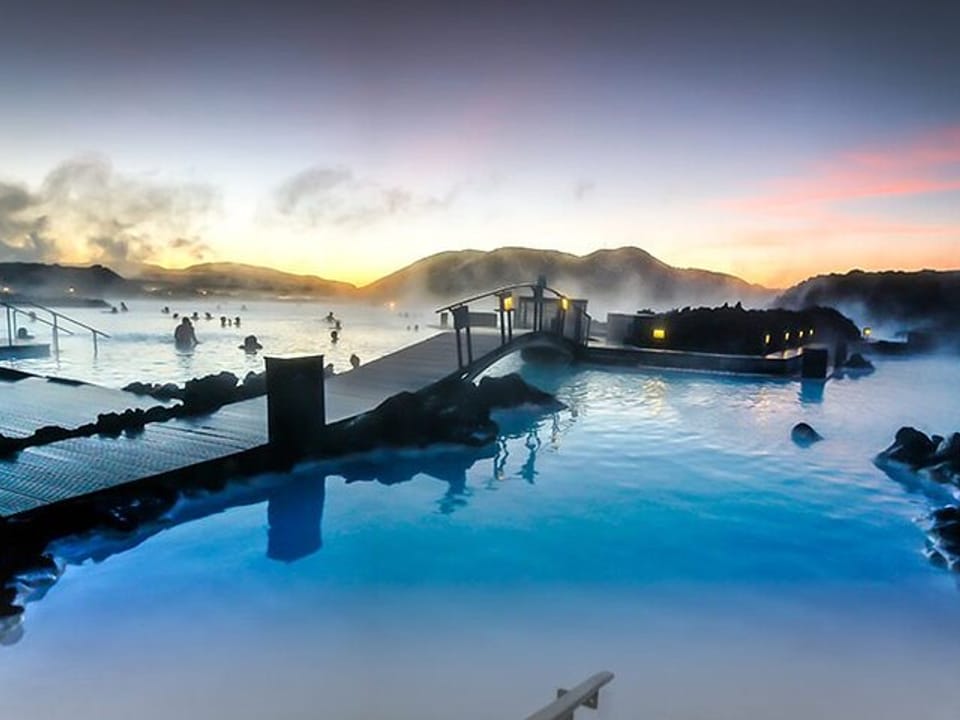 Keflavik Airport Blue Lagoon Reykjavik — Hyper Taxi