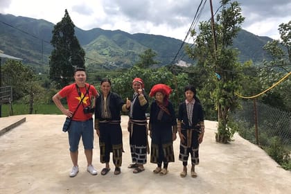 From Sapa: Visit Taphin Redzao Village – Half Day Private Tour