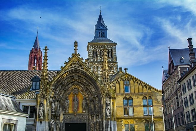 Maastricht Private Walking Tour With A Professional Guide photo 3