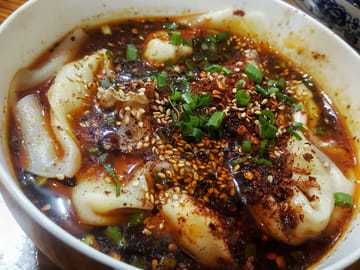 Evening Foodie Experience by Tuk-tuk in Chengdu