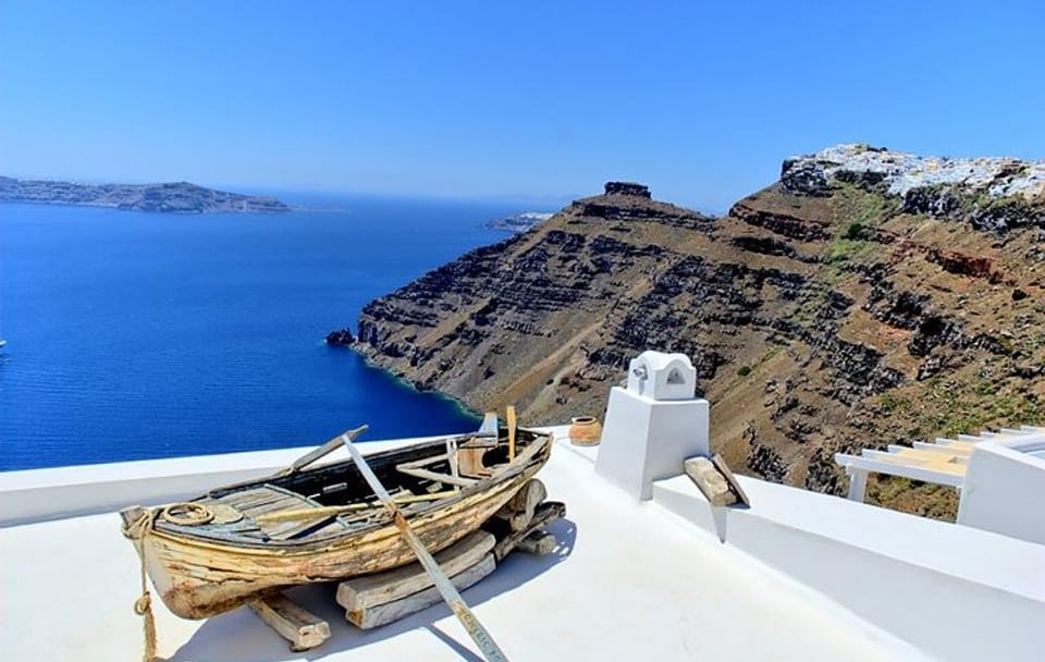 Santorini Food and Culture Tour in a Luxury Minivan