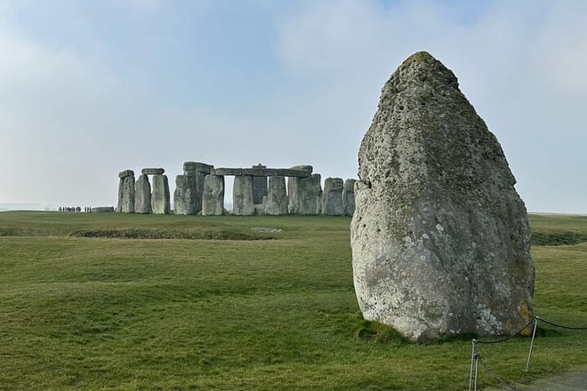 Stonehenge and Bath Private Black Cab Tour with Hotel Pick Up