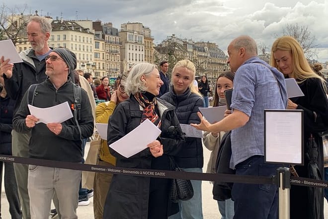Notre-Dame Cathedral Exterior & Latin Quarter Guided Tour