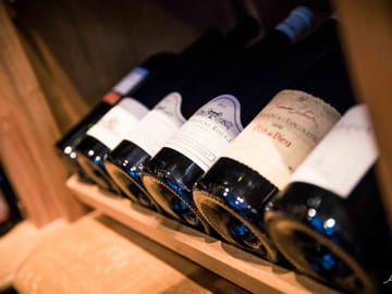 Private Wine and Chocolate Tasting Experience in Paris