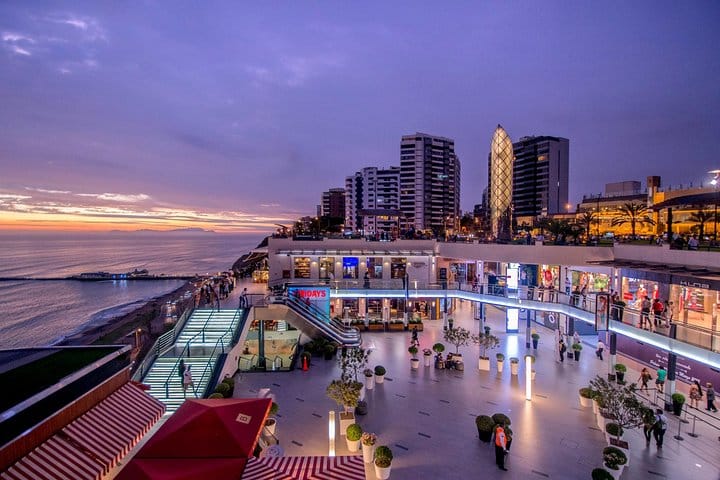 Private Tour: Shopping Tour of Lima with Guide