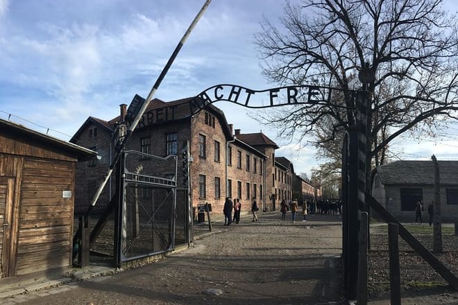 Auschwitz-Birkenau Day Tour from Wroclaw  7