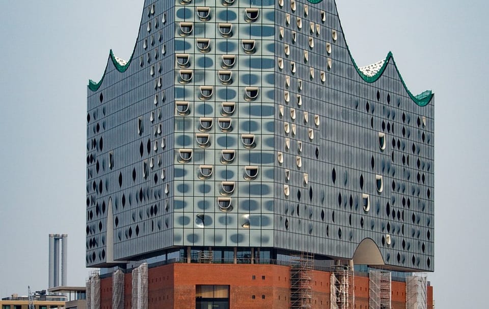 Private Guided Walking Tour of Hamburg's Key Attractions