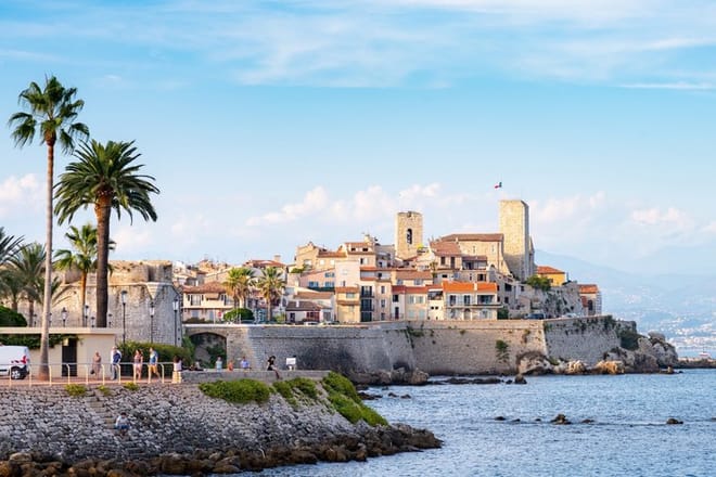 Cannes, Antibes & St Paul de Vence Half Day Private Tour 9