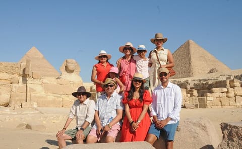 Private Cultural Tour of Grand Egyptian Museum and Pyramids