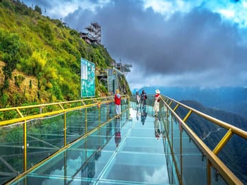 Sapa Full Day: Glass Bridge & Alpine Coaster Best View Tour