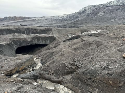 Sandfellsjokull Glacier Outlet Mapping Program