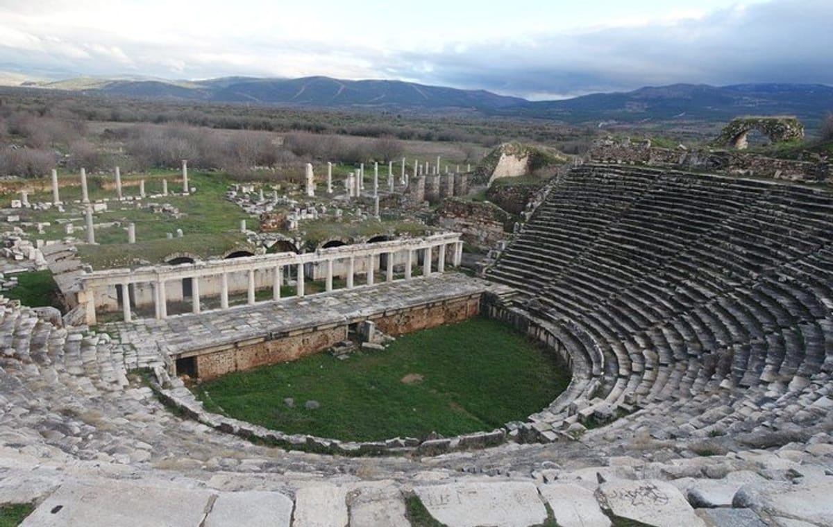 Aphrodisias & Laodicea & Pamukkale Tour
