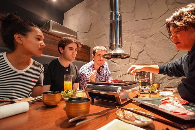 Tokyo Omakase Sushi & A5 Wagyu Premium Foodie Tour in Shinjuku  photo 4