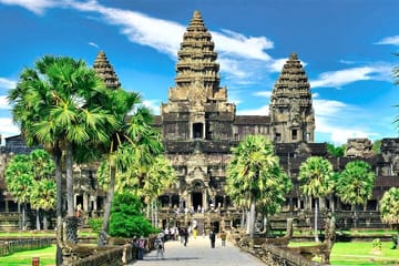 Five-Day Private Tour of Angkor Temples and Tonle Sap Village