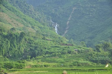 4-Day Jungle Trekking and Caving Tour in Bắc Kạn, Vietnam