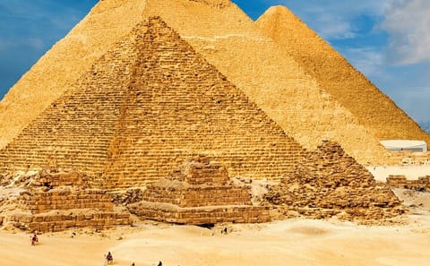 Private Day Tour from Sharm El-Sheikh to Cairo by Plane