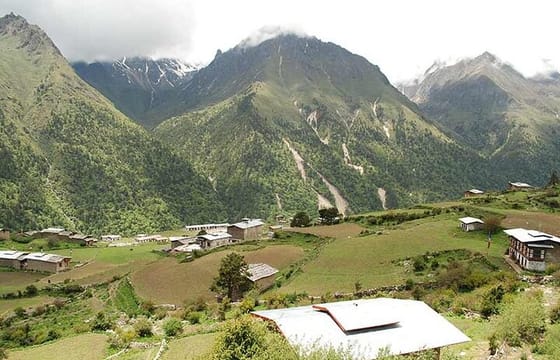 17 Days Jomolhari Laya Gasa Trekking Adventure in Bhutan