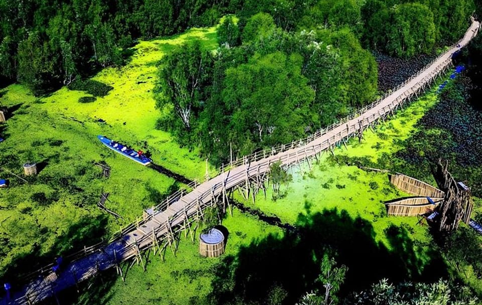 Mekong Delta 3-Day Tour with Boat Trip to Phnom Penh Option