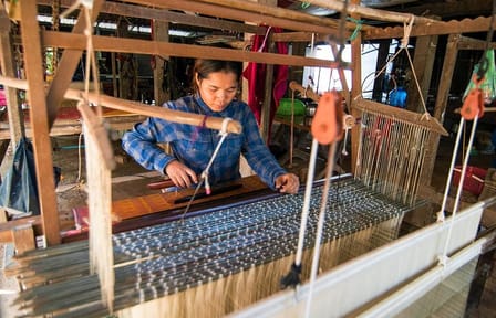 Private Full Day Tour of Koh Dach Silk Island and Phnom Penh