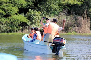 Day Trip to Hells Gate and Lake Naivasha From Nairobi