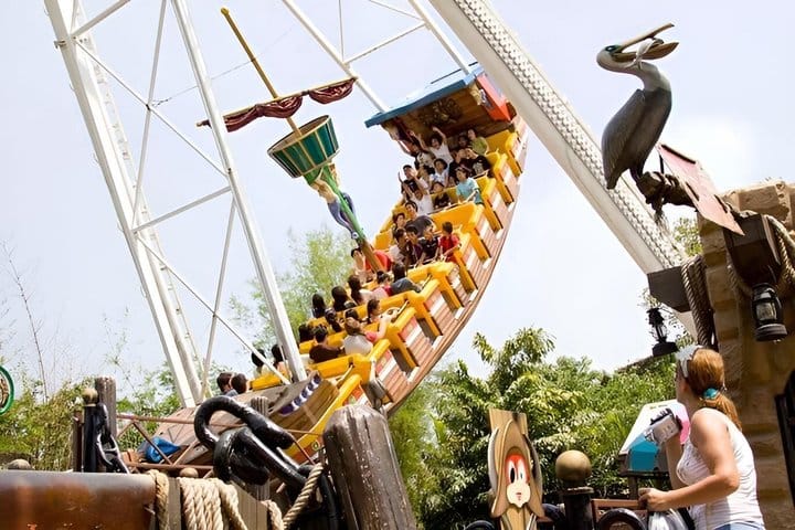 DreamWorld: Thailand’s Ultimate Theme Park 4