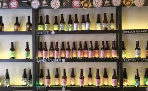 Beer and Street Art Tour in Rome