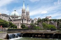 Historical Private Tour of São Paulo In Classic Cars – Packard 1938, Chev 1939 3