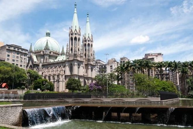 Historical Private Tour Of São Paulo In Classic Cars – Packard 1938, Chev 1939 photo 3