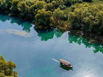 Skadar Lake Boat Tour with Vranjina Monastery Visit and Wine Tasting