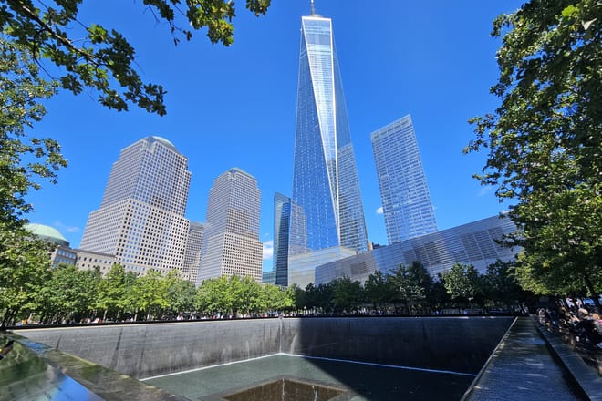 9/11 Memorial, Ground Zero & Wall Street Walking Tour
