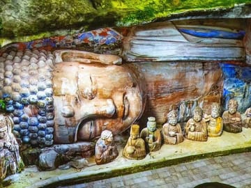 Chongqing Private Round Trip to Dazu Rock Carvings