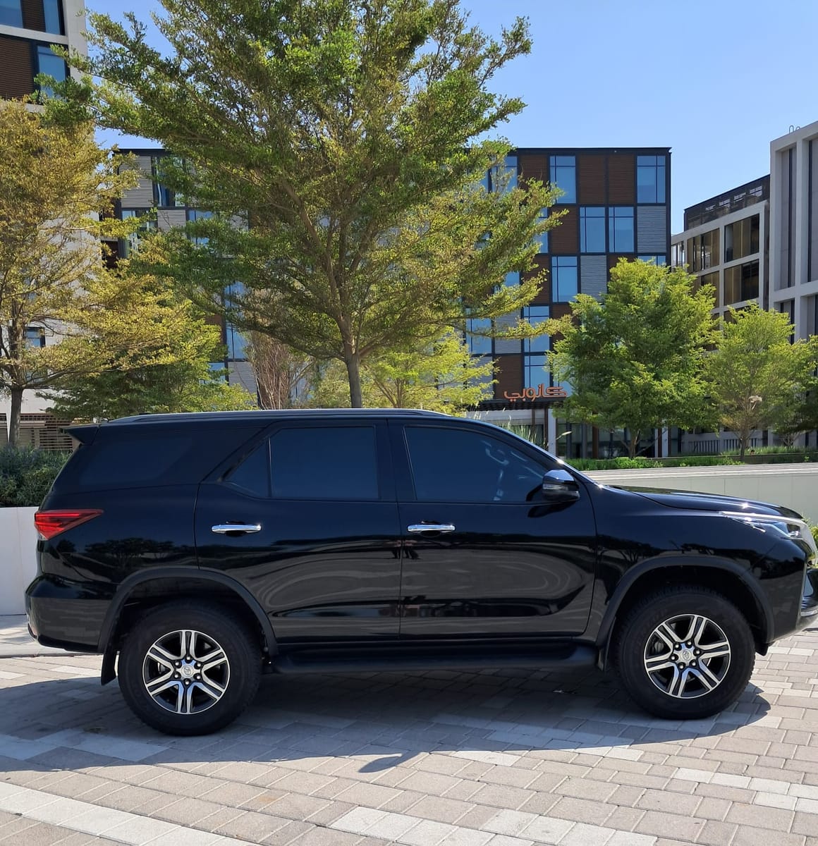 Dubai : Seamless Dubai Airport Transfers: Your Gateway to a Stress-Free Stay!