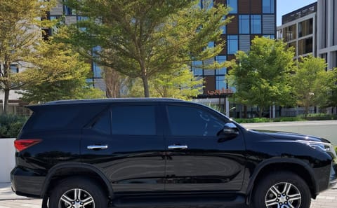 Private Airport Transfers from Dubai International Airport