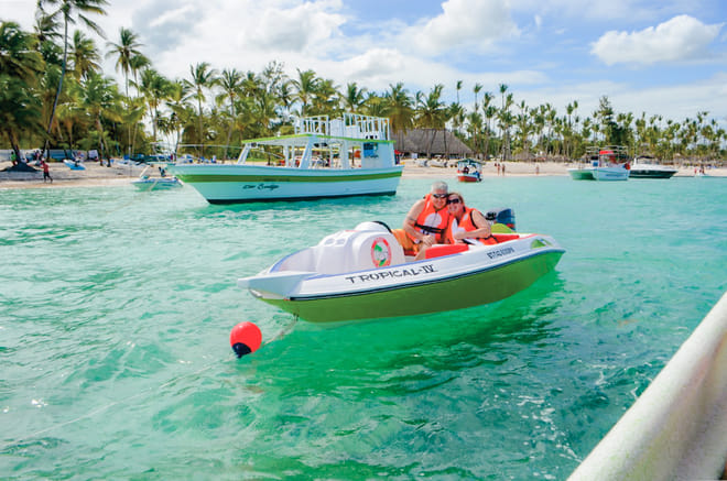 Speed Boat and Snorkeling in Punta Cana 7