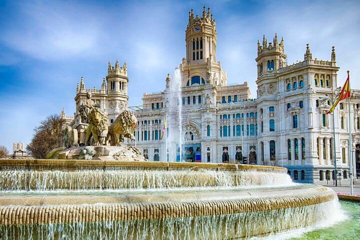 Two Hours Quick Madrid Private Tour with Hotel Pick up 5