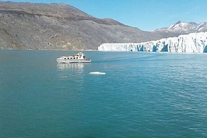 CALAFATE Navigation South Perito Moreno and trekking through the valley