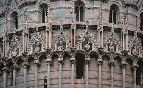 Pisa Full Day Cultural Tour with Photography Opportunities