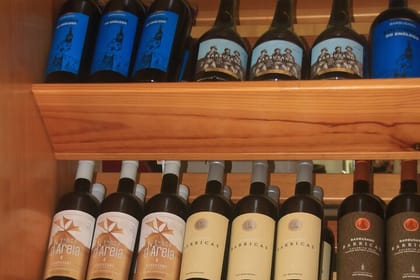 Guided 4×4 Adventure and Skywalk with Wine and Tapas in Madeira