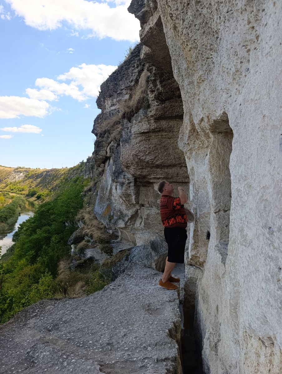 Tour to Old Orhei &Cave Monastery &Cricova cellar tour tasting